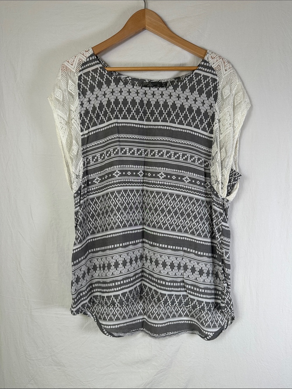 Prana Black and White Aztec Crochet-Sleeve Tunic